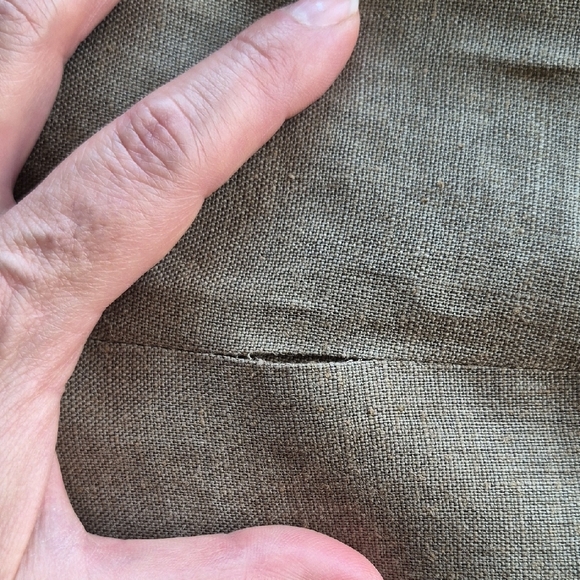 Giorgio Armani Classic Tan Suit 100% Linen - Picture 16 of 16